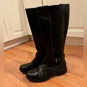 Clarks Women’s Black Leather Mid-Calf Riding Boots